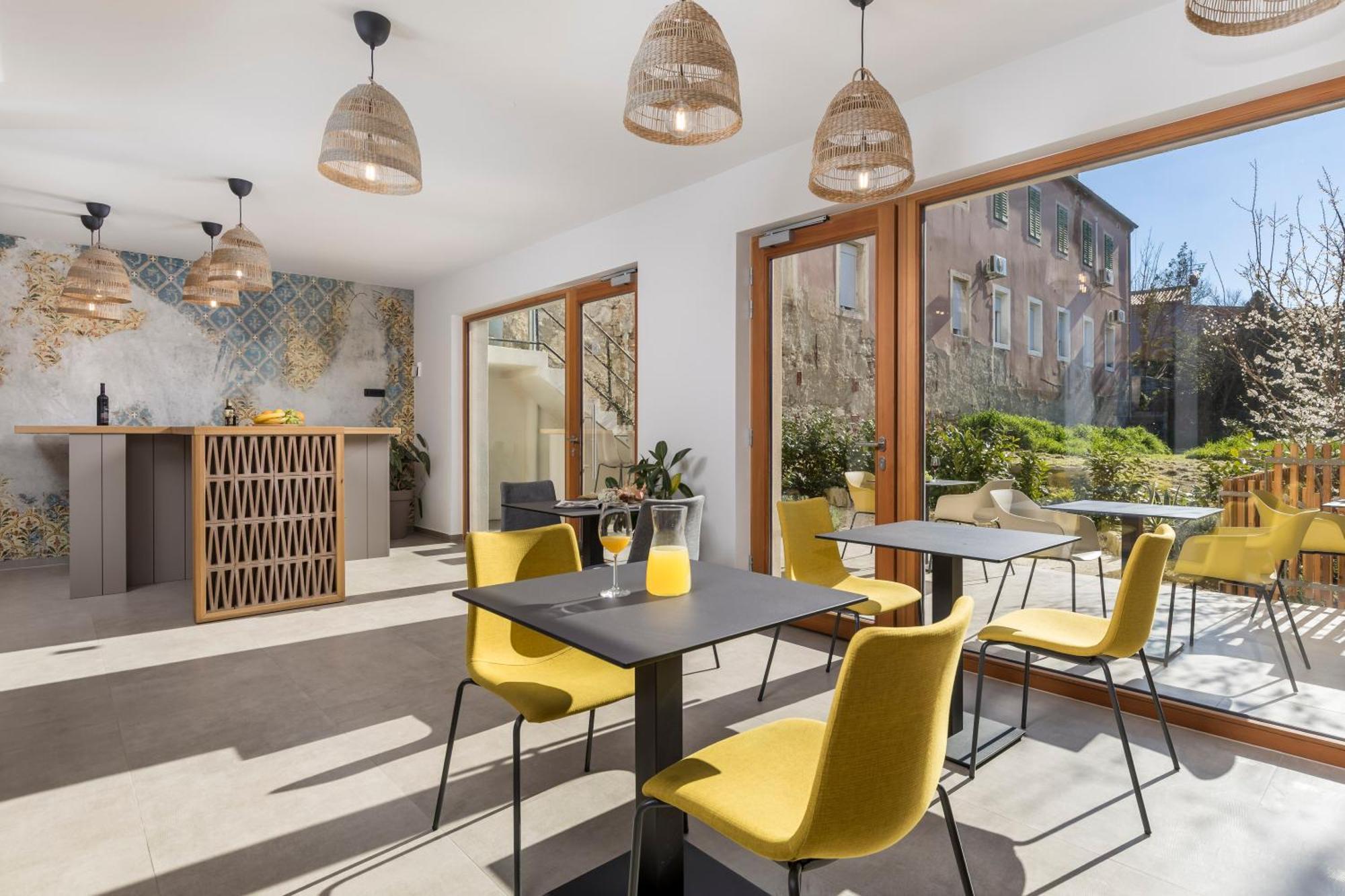 Pula Residence Rooms And Apartments Old City Center 외부 사진